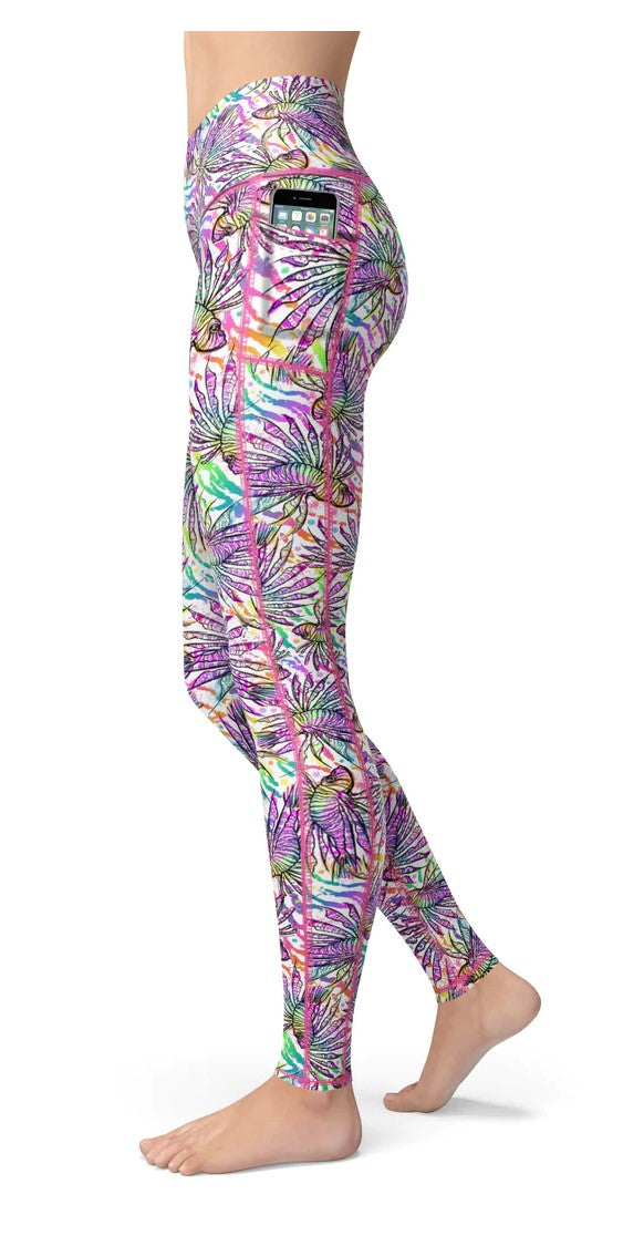 Eco-Friendly White Lionfish Roar Contour Leggings